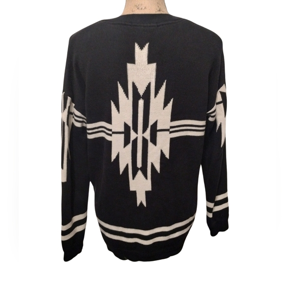 Aztec Button Sweater Size S - Picture 3 of 5